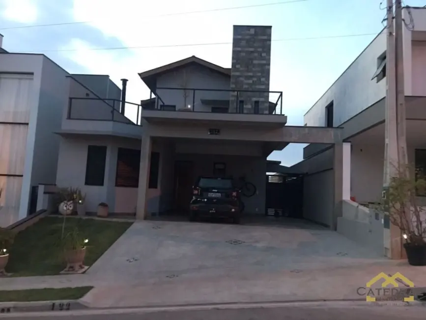 Foto 1 de Casa de Condomínio com 2 quartos à venda, 250m2 em Jundiai - SP