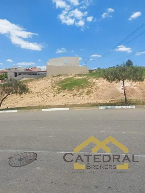Foto 3 de Terreno / Lote à venda, 260m2 em Cabreuva - SP
