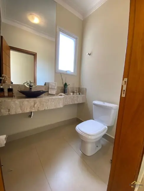 Foto 2 de Sobrado com 3 quartos à venda, 230m2 em Itupeva - SP