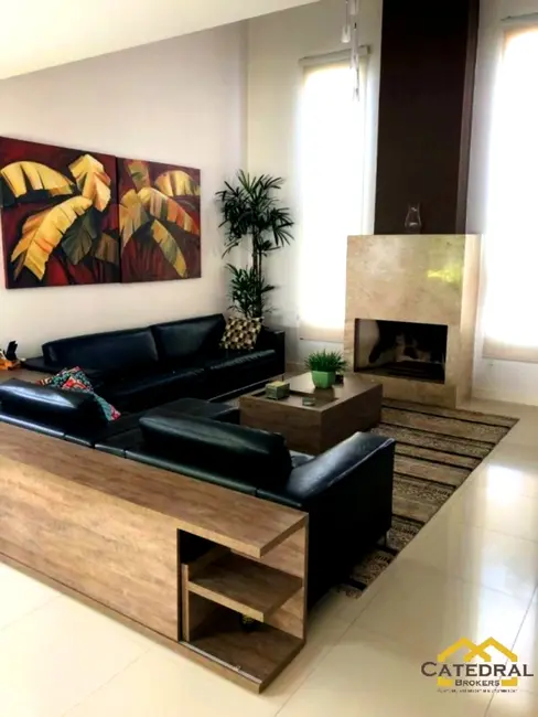 Foto 4 de Casa de Condomínio com 3 quartos à venda, 360m2 em Portal do Paraíso II, Jundiai - SP