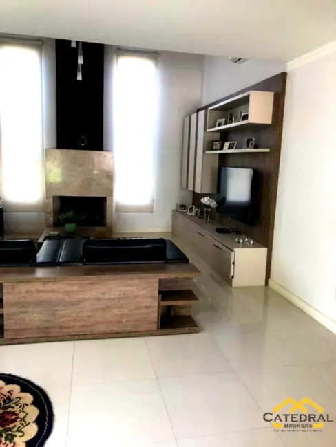 Foto 5 de Casa de Condomínio com 3 quartos à venda, 360m2 em Portal do Paraíso II, Jundiai - SP