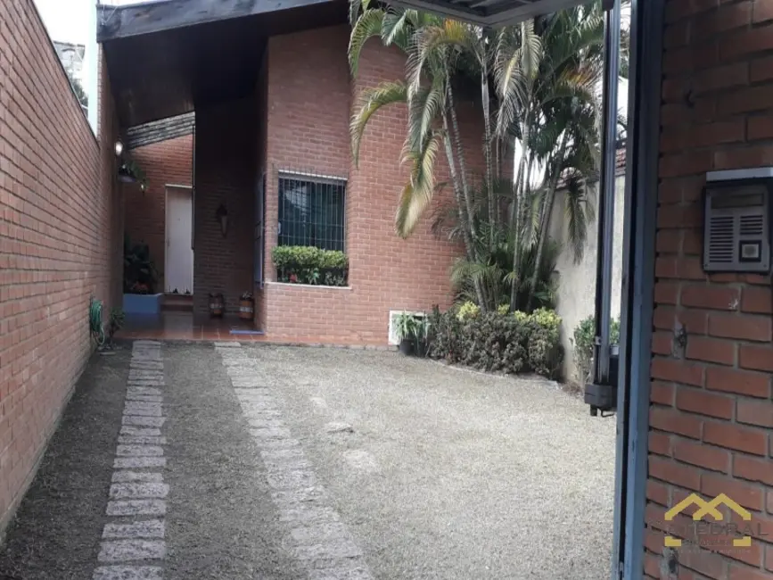 Foto 1 de Casa com 3 quartos à venda, 241m2 em Vila Vianelo, Jundiai - SP