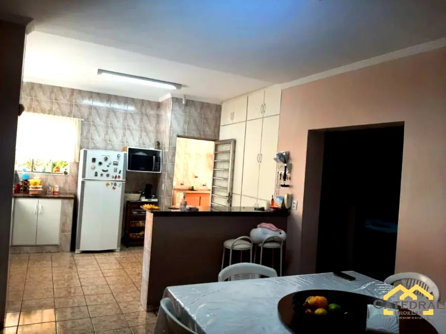 Casa com 2 quartos à venda, 420m2 em Vila Progresso, Jundiai - SP - imagem 3 Foto 3 de Casa com 2 quartos à venda, 420m2 em Vila Progresso, Jundiai - SP