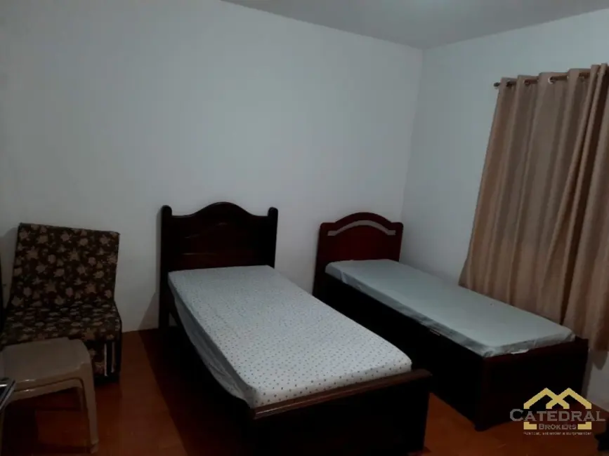 Chácara com 5 quartos à venda, 250m2 em Louveira - SP - imagem 8 Foto 8 de Chácara com 5 quartos à venda, 250m2 em Louveira - SP