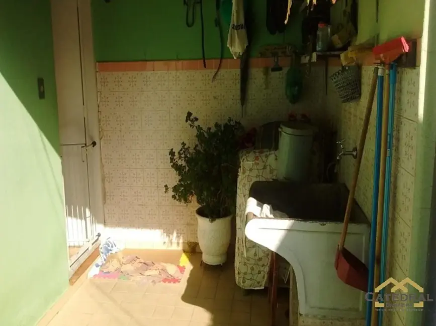 Casa com 5 quartos à venda, 310m2 em Anhangabaú, Jundiai - SP - imagem 9 Foto 9 de Casa com 5 quartos à venda, 310m2 em Anhangabaú, Jundiai - SP