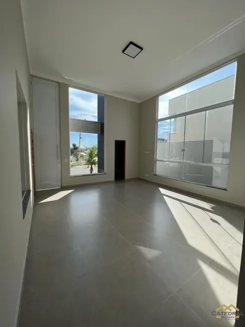 Sobrado com 3 quartos à venda, 230m2 em Itupeva - SP - imagem 4 Foto 4 de Sobrado com 3 quartos à venda, 230m2 em Itupeva - SP