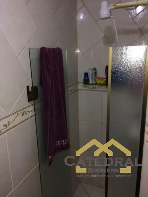 Sobrado com 3 quartos à venda, 180m2 em Anhangabaú, Jundiai - SP - imagem 8 Foto 8 de Sobrado com 3 quartos à venda, 180m2 em Anhangabaú, Jundiai - SP