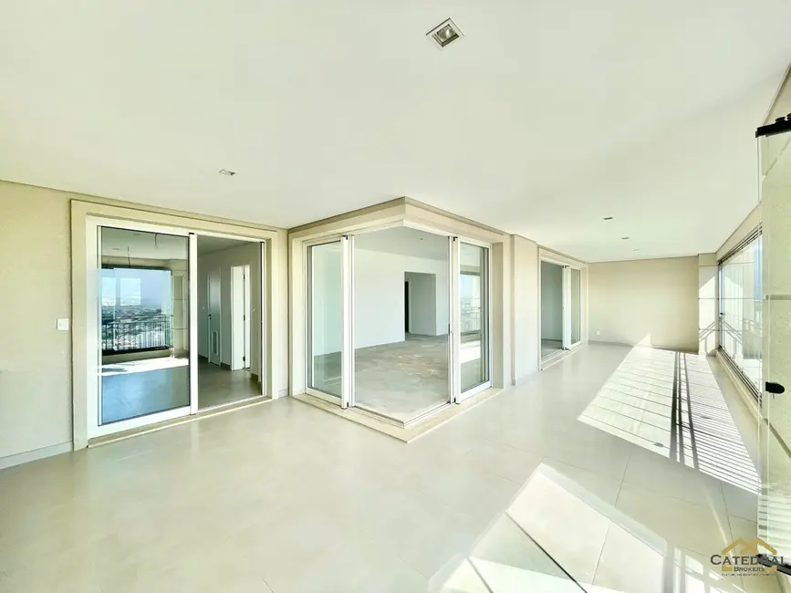 Apartamento com 3 quartos à venda, 296m2 em Anhangabaú, Jundiai - SP - imagem 4 Foto 4 de Apartamento com 3 quartos à venda, 296m2 em Anhangabaú, Jundiai - SP