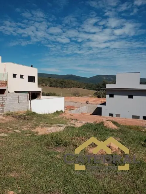 Foto 2 de Terreno / Lote à venda, 250m2 em Jundiai - SP