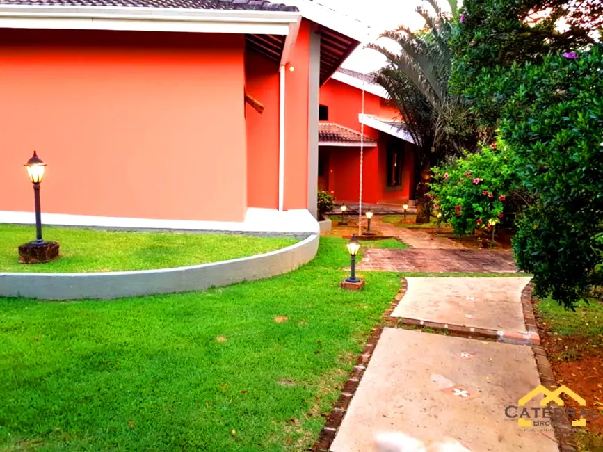 Foto 3 de Casa com 3 quartos à venda, 406m2 em Jarinu - SP