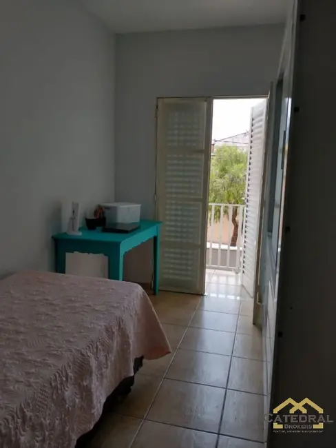 Casa com 3 quartos à venda, 169m2 em Parque Centenário, Jundiai - SP - imagem 5 Foto 5 de Casa com 3 quartos à venda, 169m2 em Parque Centenário, Jundiai - SP