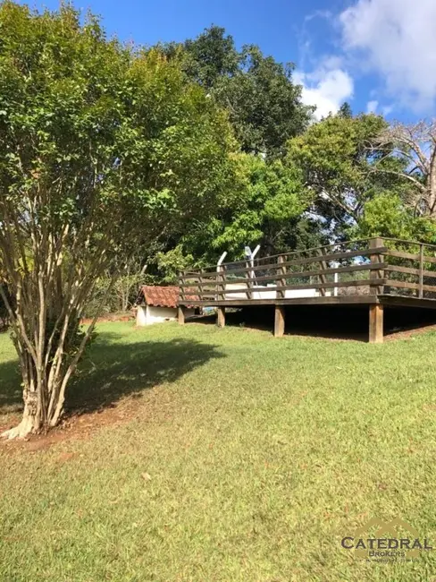 Foto 7 de Chácara com 3 quartos à venda, 250m2 em Cabreuva - SP