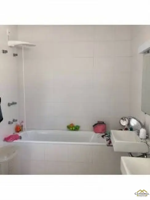 Sobrado com 7 quartos à venda e para alugar, 550m2 em Vila Alvorada, Jundiai - SP - imagem 8 Foto 8 de Sobrado com 7 quartos à venda e para alugar, 550m2 em Vila Alvorada, Jundiai - SP