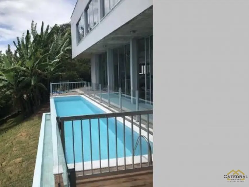 Sobrado com 7 quartos à venda e para alugar, 550m2 em Vila Alvorada, Jundiai - SP - imagem 7 Foto 7 de Sobrado com 7 quartos à venda e para alugar, 550m2 em Vila Alvorada, Jundiai - SP