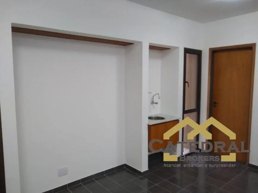 Foto 4 de Sala Comercial à venda, 50m2 em Chácara Urbana, Jundiai - SP
