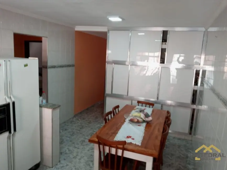 Casa com 3 quartos à venda, 142m2 em Jardim Santa Gertrudes, Jundiai - SP - imagem 3 Foto 3 de Casa com 3 quartos à venda, 142m2 em Jardim Santa Gertrudes, Jundiai - SP