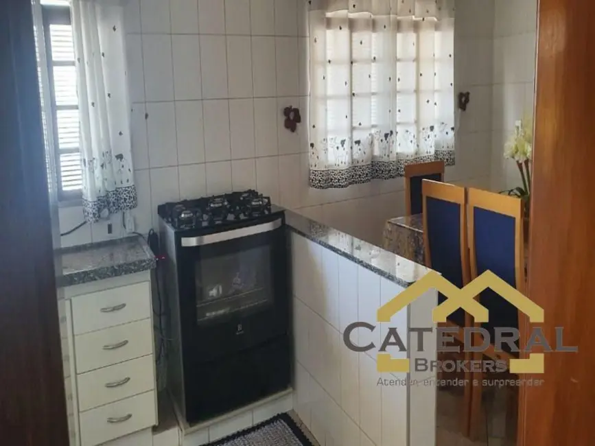 Foto 6 de Sobrado com 3 quartos à venda, 348m2 em Ponte de São João, Jundiai - SP