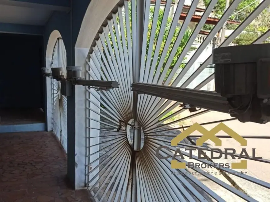 Foto 6 de Sobrado com 3 quartos à venda, 228m2 em Vila Aparecida, Jundiai - SP