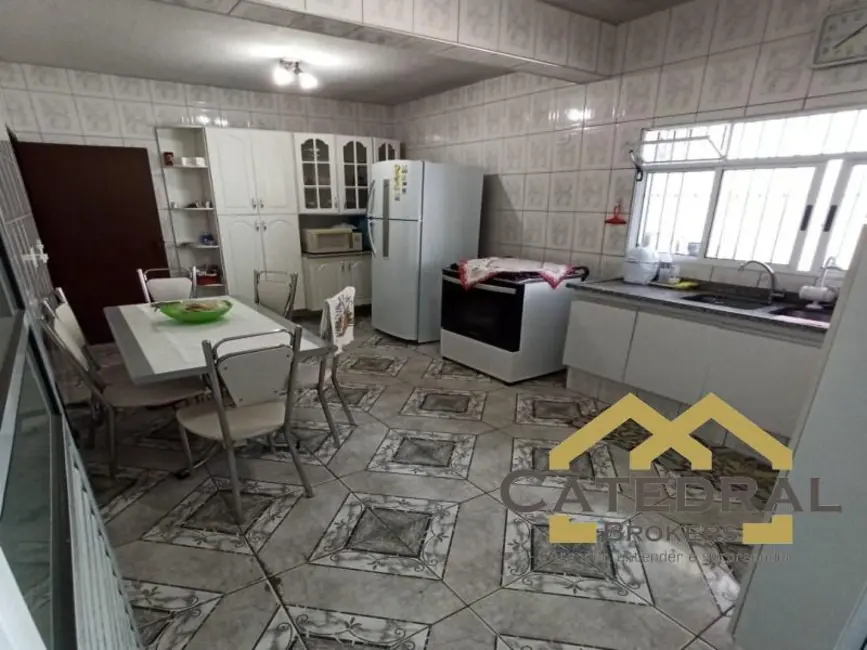 Foto 5 de Sobrado com 3 quartos à venda, 228m2 em Vila Aparecida, Jundiai - SP