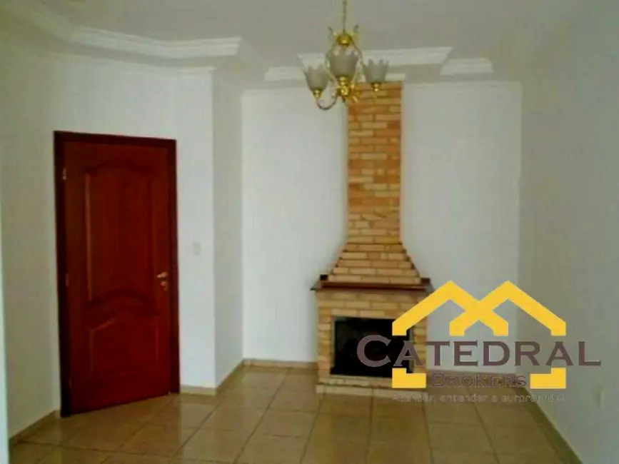 Foto 2 de Sobrado com 3 quartos à venda, 300m2 em Itupeva - SP