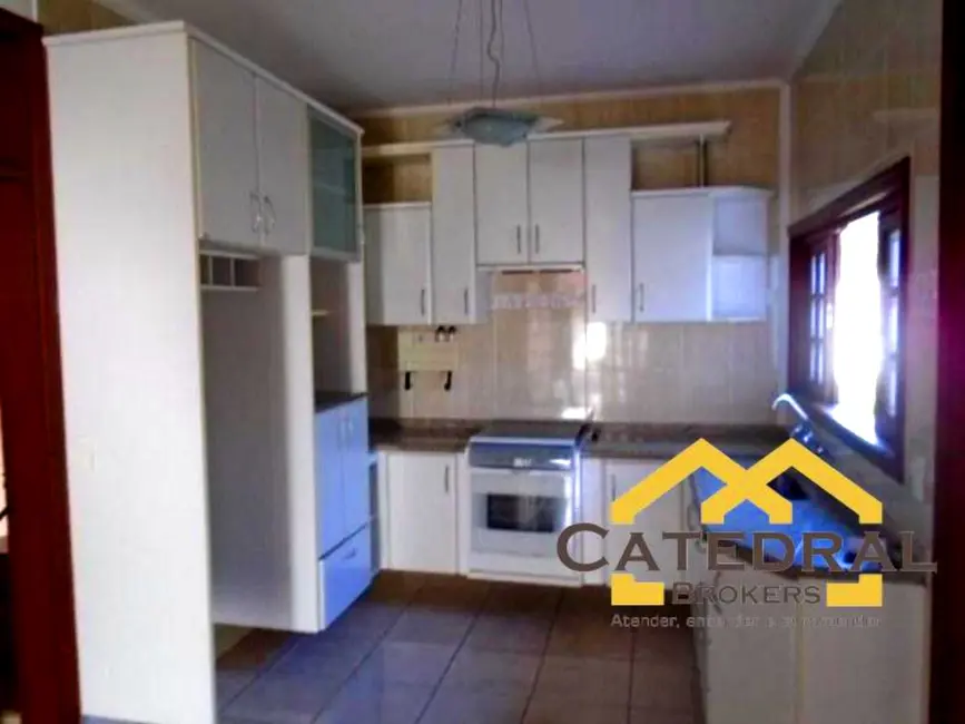 Foto 3 de Sobrado com 3 quartos à venda, 300m2 em Itupeva - SP