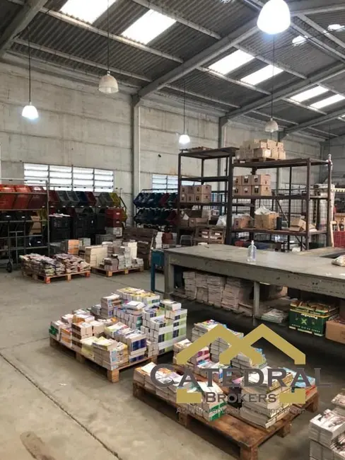 Armazém / Galpão à venda, 1000m2 em Recanto Quarto Centenário, Jundiai - SP - imagem 5 Foto 5 de Armazém / Galpão à venda, 1000m2 em Recanto Quarto Centenário, Jundiai - SP