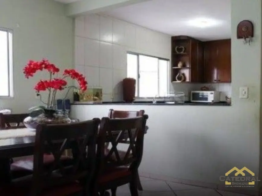 Casa com 3 quartos à venda, 327m2 em Jardim das Tulipas, Jundiai - SP - imagem 6 Foto 6 de Casa com 3 quartos à venda, 327m2 em Jardim das Tulipas, Jundiai - SP
