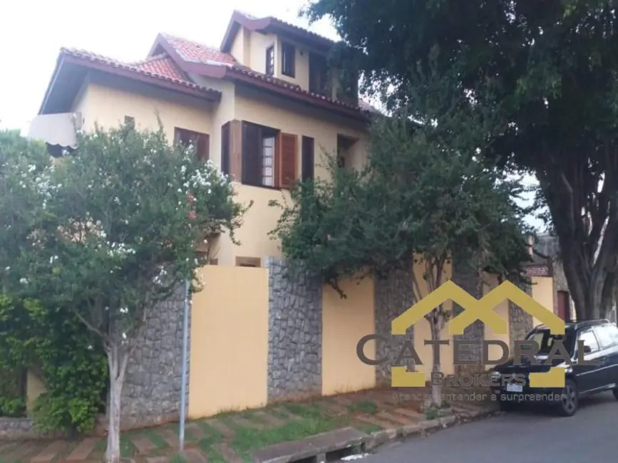 Foto 5 de Sobrado com 3 quartos à venda, 234m2 em Vila Liberdade, Jundiai - SP