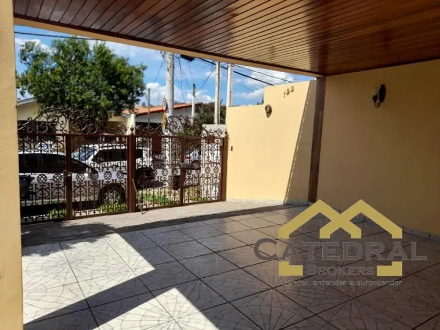 Foto 8 de Sobrado com 3 quartos à venda, 234m2 em Vila Liberdade, Jundiai - SP