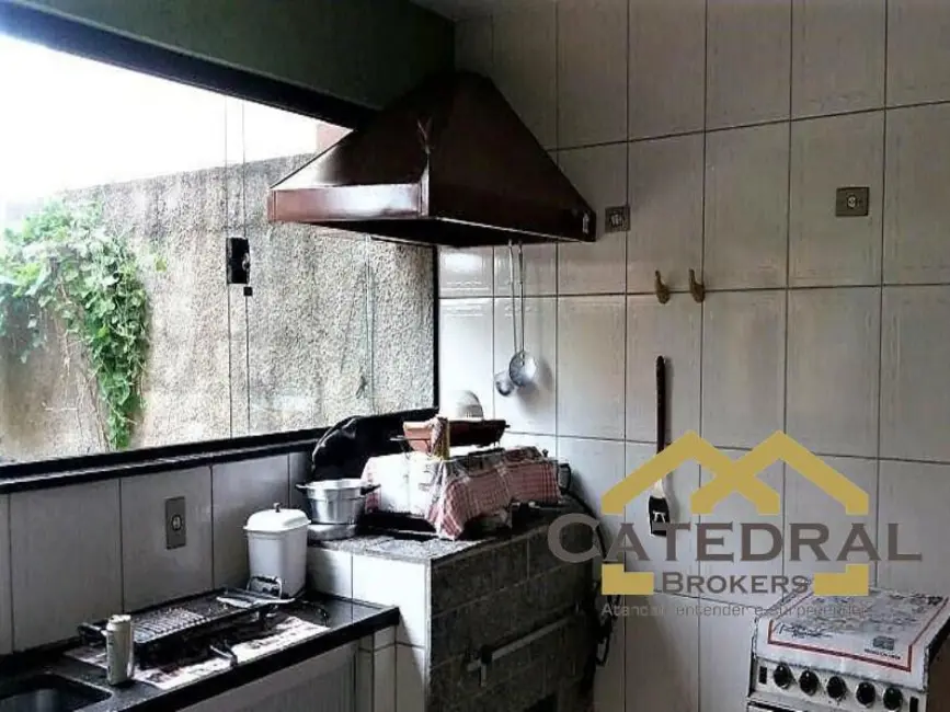 Foto 8 de Sobrado com 4 quartos à venda, 380m2 em Vila Tavares, Campo Limpo Paulista - SP