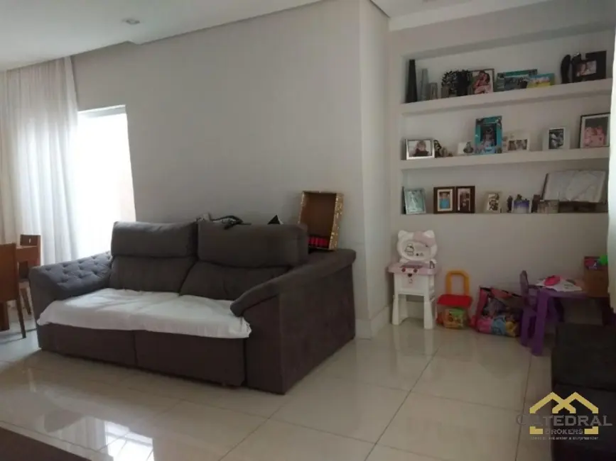 Foto 4 de Casa com 3 quartos à venda, 197m2 em Jundiai - SP
