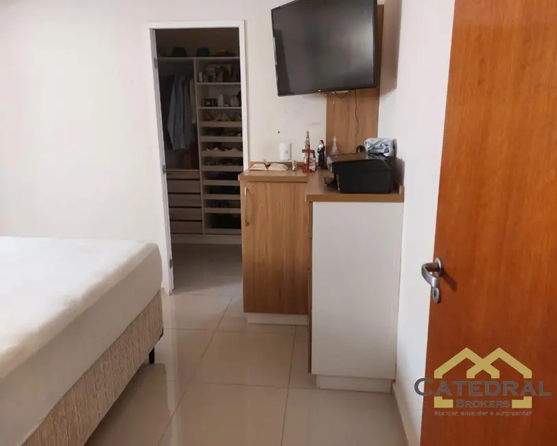 Foto 7 de Casa com 2 quartos à venda, 210m2 em Retiro, Jundiai - SP