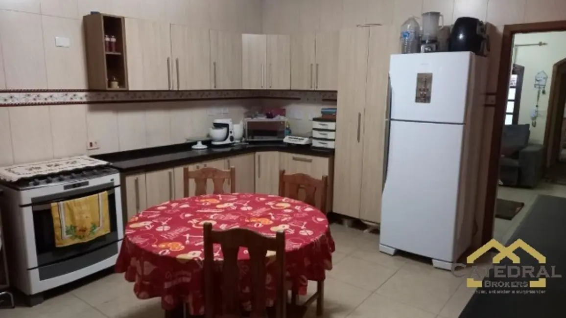 Foto 5 de Casa com 3 quartos à venda, 174m2 em Jarinu - SP