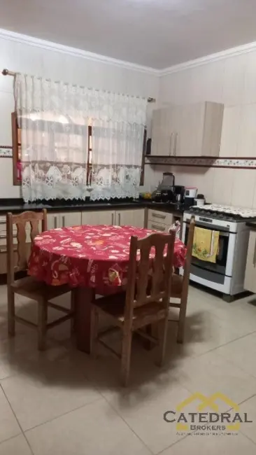 Foto 6 de Casa com 3 quartos à venda, 174m2 em Jarinu - SP