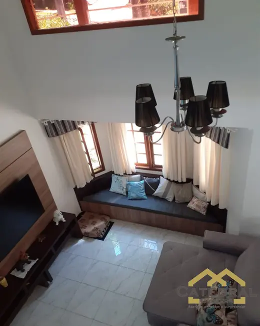 Foto 5 de Casa de Condomínio com 3 quartos à venda, 300m2 em Moinho, Campo Limpo Paulista - SP