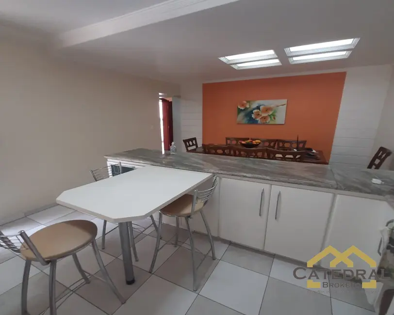 Sobrado com 3 quartos à venda, 289m2 em Vila Esperança, Jundiai - SP - imagem 6 Foto 6 de Sobrado com 3 quartos à venda, 289m2 em Vila Esperança, Jundiai - SP