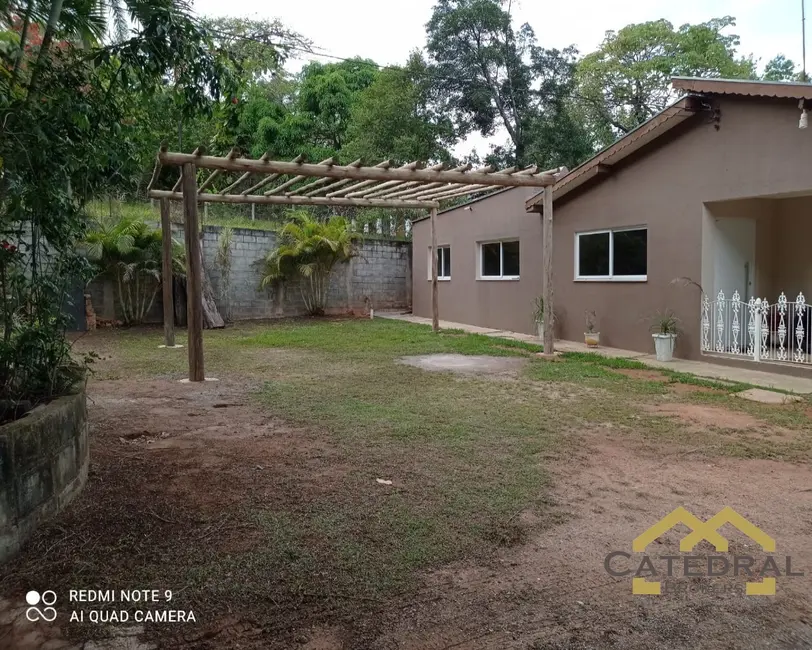 Chácara com 3 quartos à venda, 650m2 em Chácara São Francisco, Jundiai - SP - imagem 5 Foto 5 de Chácara com 3 quartos à venda, 650m2 em Chácara São Francisco, Jundiai - SP