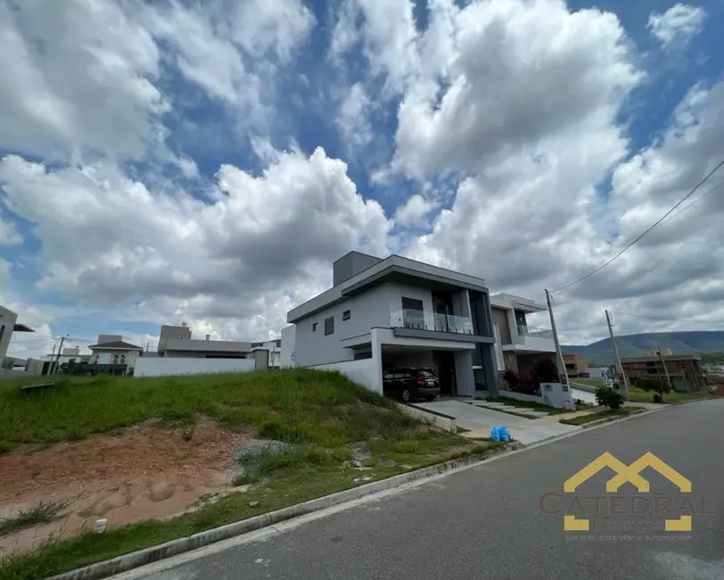 Foto 4 de Terreno / Lote à venda, 250m2 em Jundiai - SP