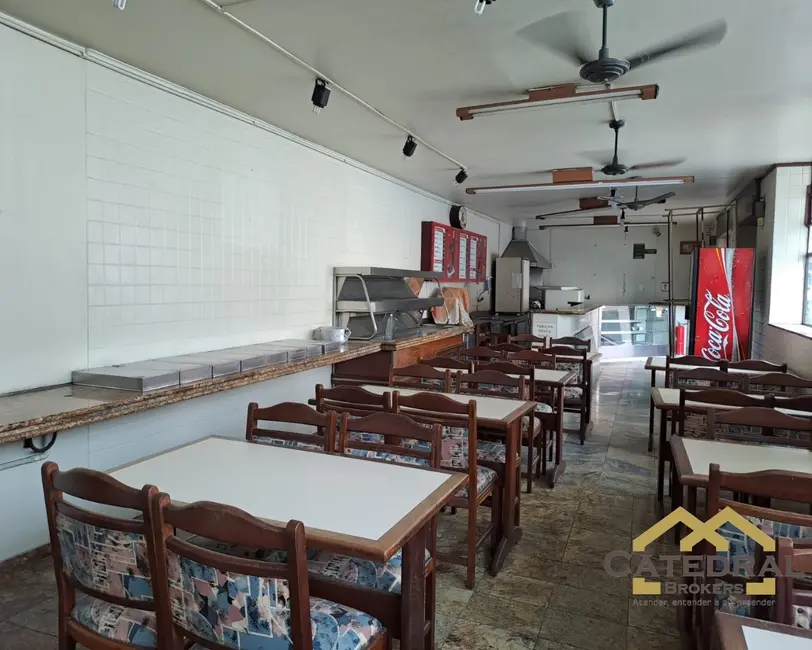 Foto 4 de Sala Comercial à venda e para alugar, 225m2 em Bela Vista, Jundiai - SP