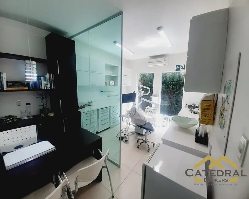 Foto 7 de Sala Comercial à venda, 150m2 em Jardim Cica, Jundiai - SP