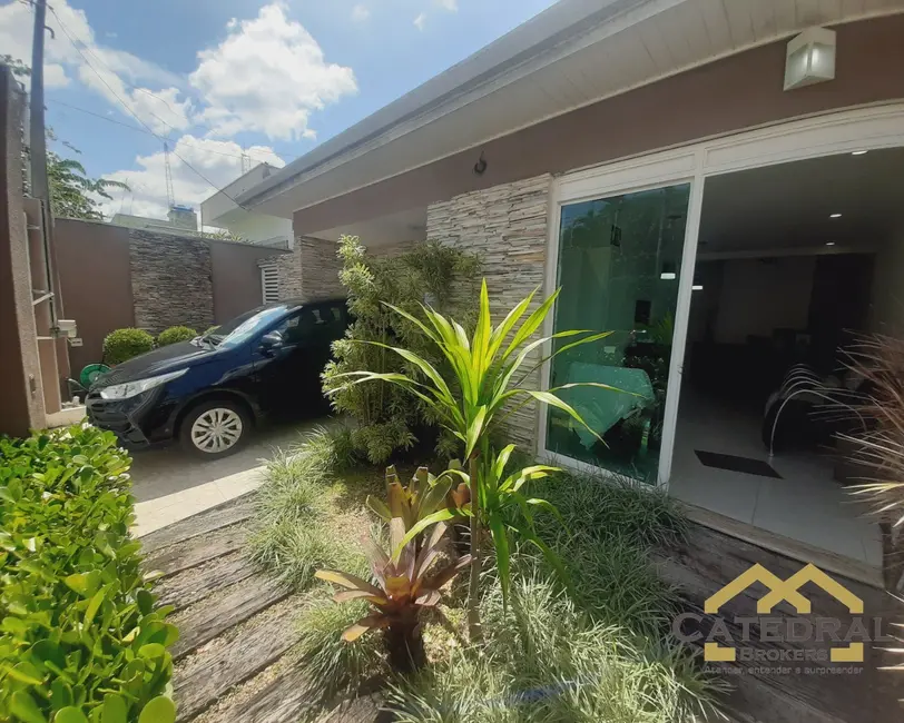 Foto 1 de Sala Comercial à venda, 150m2 em Jardim Cica, Jundiai - SP