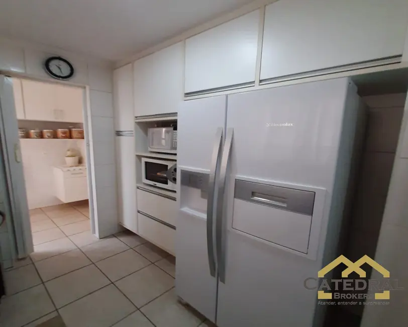 Foto 5 de Sobrado com 4 quartos à venda, 165m2 em Medeiros, Jundiai - SP