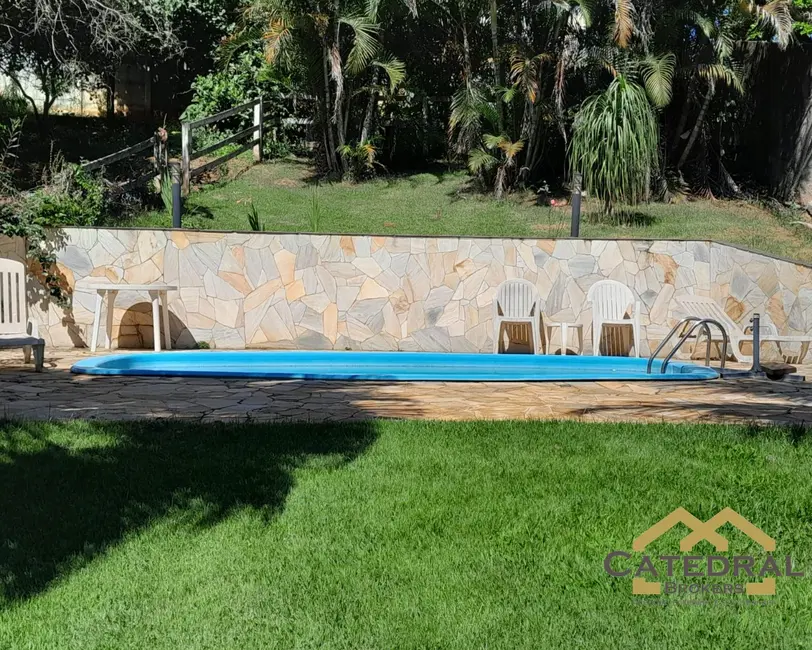 Foto 4 de Chácara com 2 quartos à venda, 212m2 em Chácaras São Guido, Varzea Paulista - SP