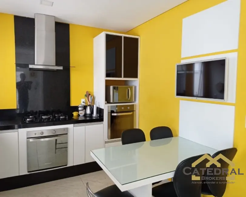 Foto 3 de Sobrado com 4 quartos à venda, 289m2 em Horto Santo Antonio, Jundiai - SP