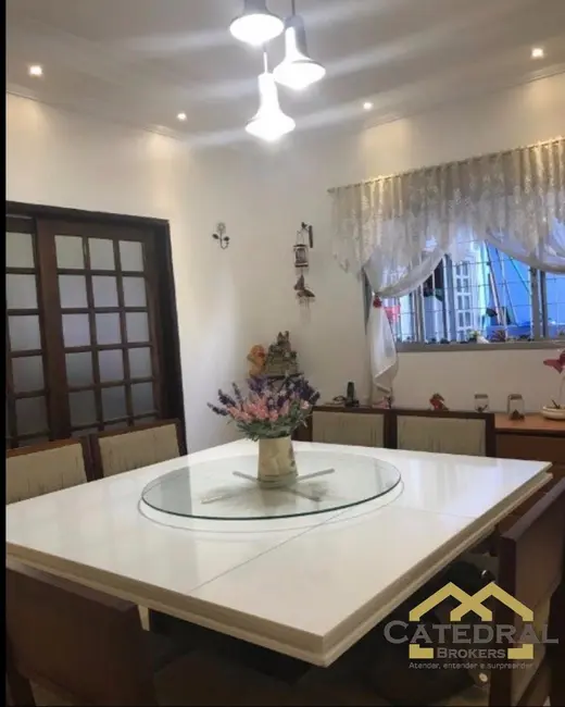 Casa com 3 quartos à venda, 223m2 em Parque Cidade Jardim, Jundiai - SP - imagem 2 Foto 2 de Casa com 3 quartos à venda, 223m2 em Parque Cidade Jardim, Jundiai - SP