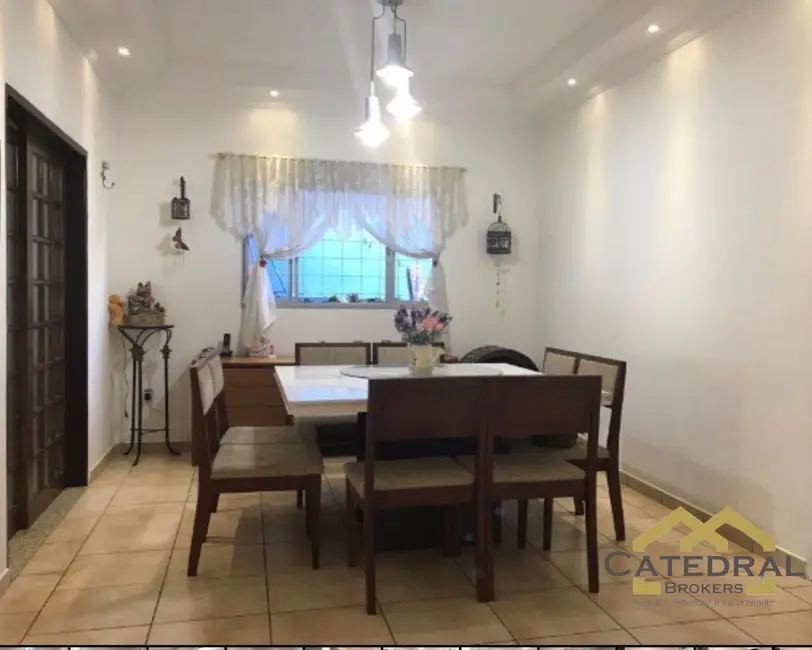 Casa com 3 quartos à venda, 223m2 em Parque Cidade Jardim, Jundiai - SP - imagem 8 Foto 8 de Casa com 3 quartos à venda, 223m2 em Parque Cidade Jardim, Jundiai - SP