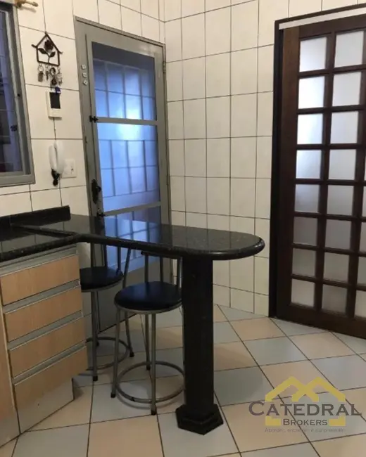 Casa com 3 quartos à venda, 223m2 em Parque Cidade Jardim, Jundiai - SP - imagem 5 Foto 5 de Casa com 3 quartos à venda, 223m2 em Parque Cidade Jardim, Jundiai - SP
