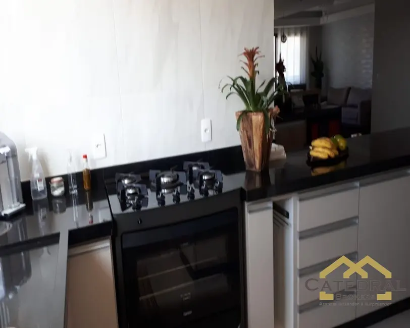 Foto 5 de Apartamento com 4 quartos à venda, 198m2 em Vila Vianelo, Jundiai - SP