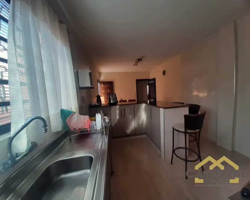 Foto 7 de Casa com 3 quartos à venda, 350m2 em Vila Rami, Jundiai - SP