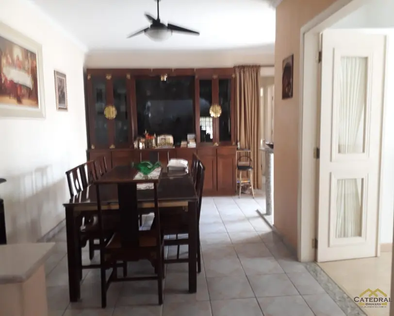 Foto 6 de Casa com 4 quartos à venda, 185m2 em Jardim Torres São José, Jundiai - SP